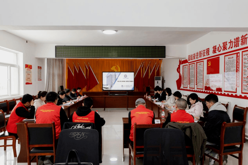 书记调研1.jpg
